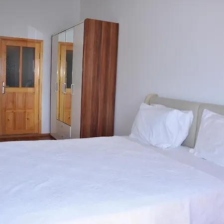 Aquarius Apartmanhotel *